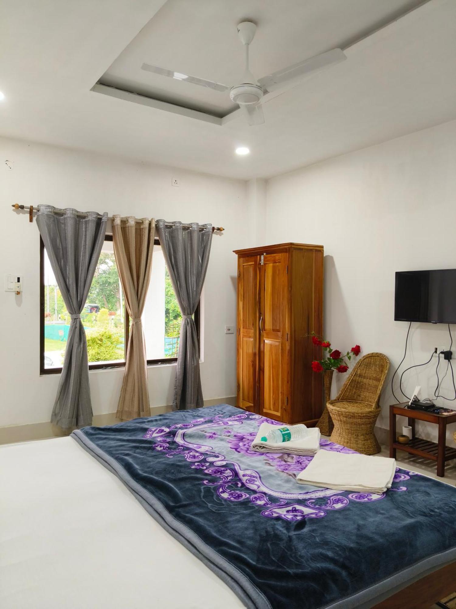 Shivaji Inn Kāziranga Eksteriør bilde